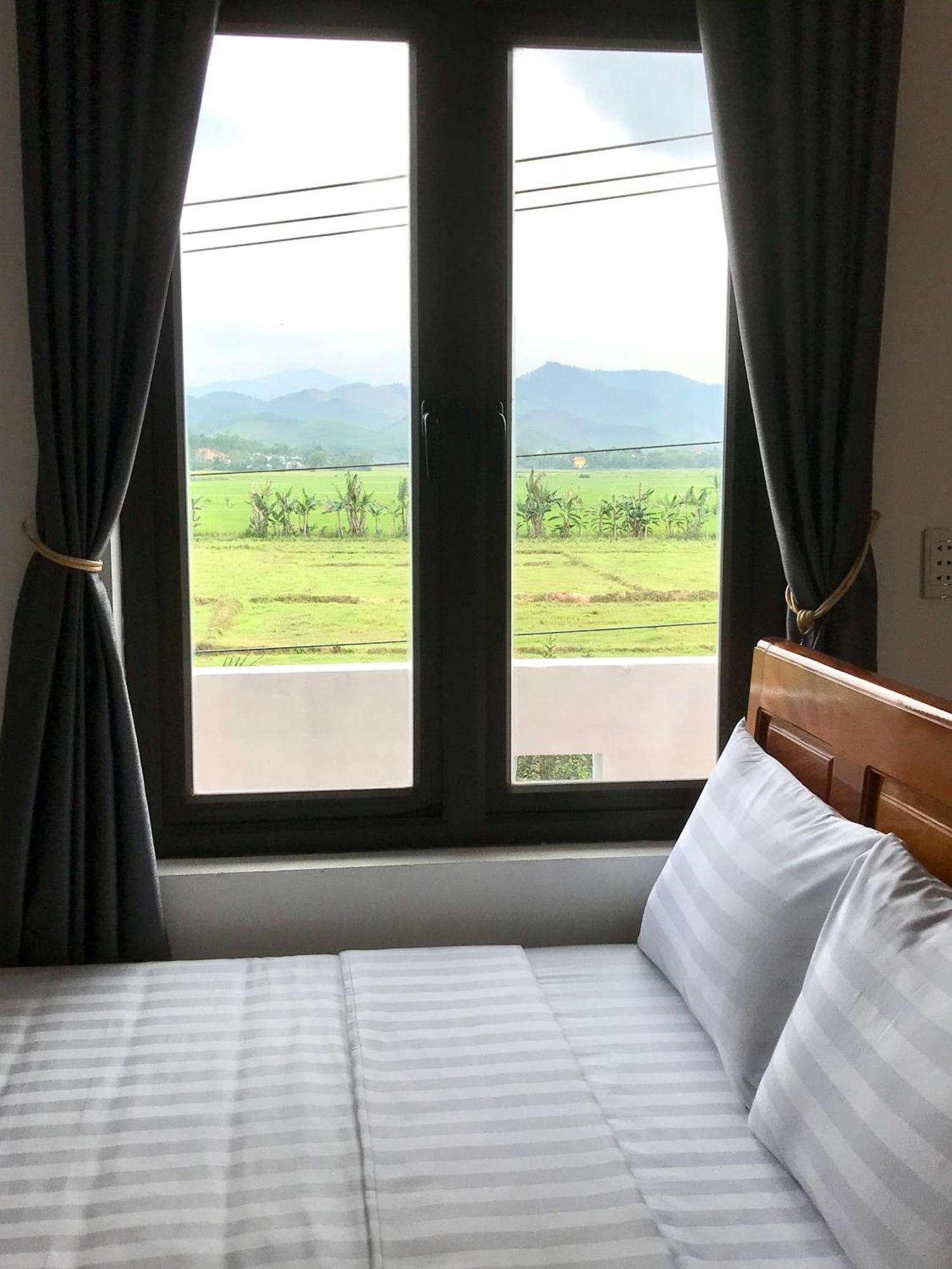 Happy Field Homestay Phong Nha Bagian luar foto